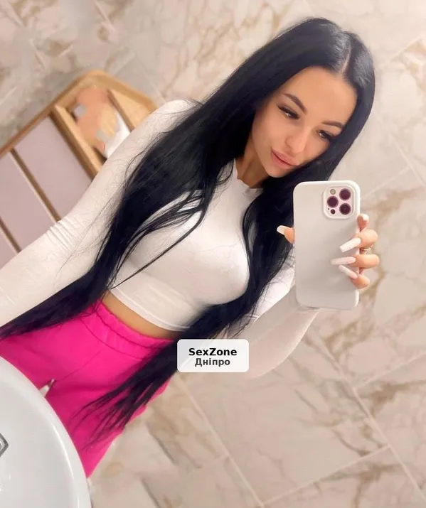 Оля, 23 года